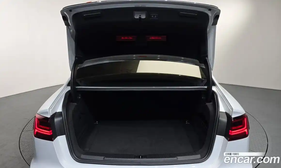 Audi A6 2016 3.0 Автомат в Москве № 221776, фото 13