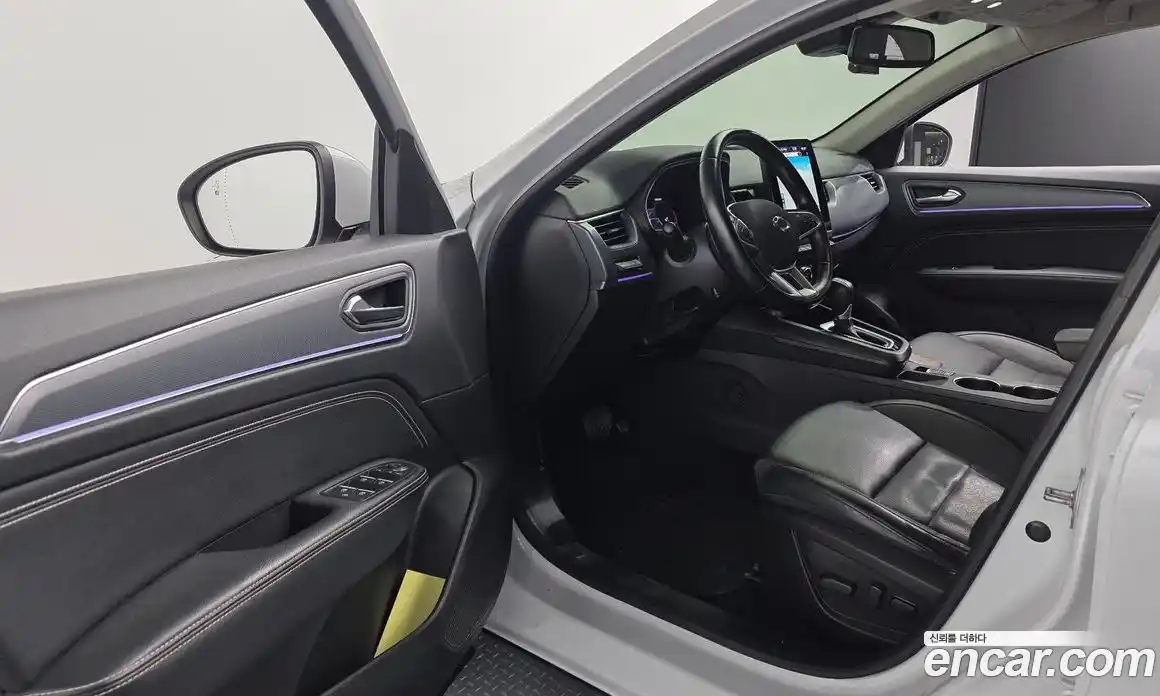 Renault XM3 2023 1.3 Автомат в Москве № 222753, фото 15