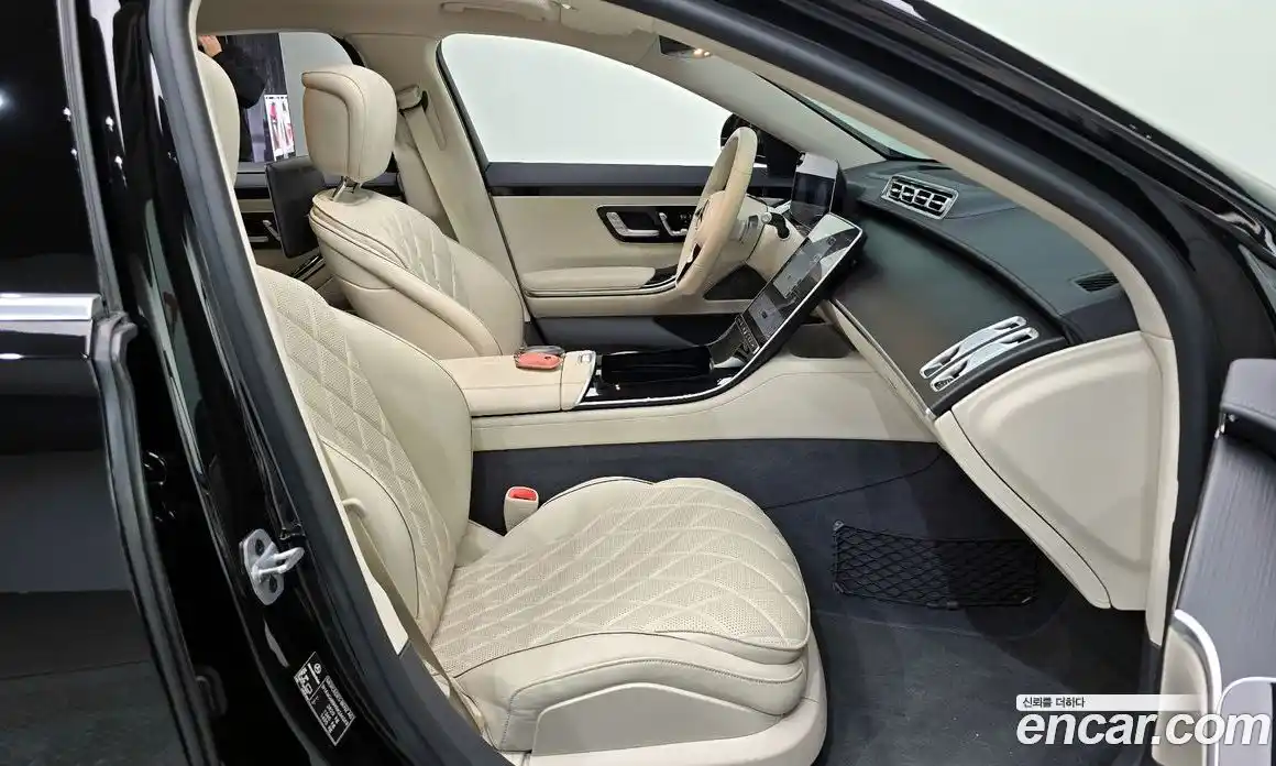 Mercedes-Benz S-Class 2024 3.0 Автомат в Москве № 224510, фото 16