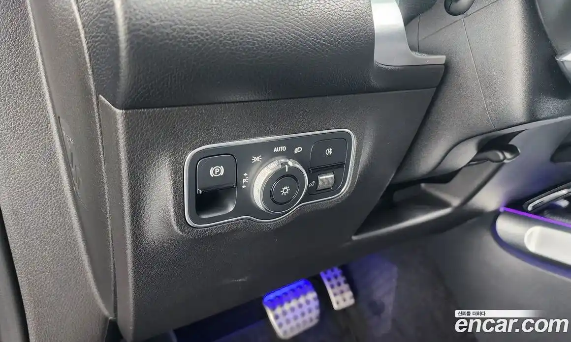 Mercedes-Benz GLB-Class 2021 2.0 Автомат в Москве № 224872, фото 9