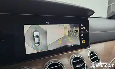 Mercedes-Benz E-Class 2023 2.0 Автомат в Москве № 224962, миниатюра 10