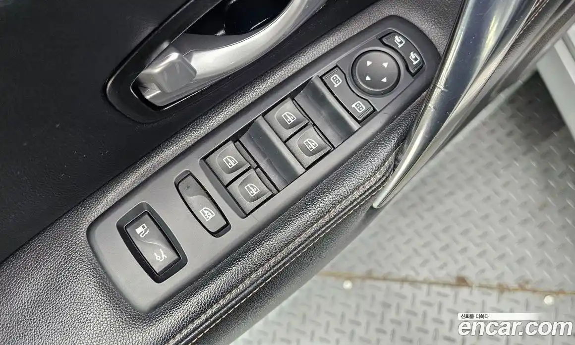 Renault SM7 2012 2.5 Автомат в Москве № 226050, фото 1