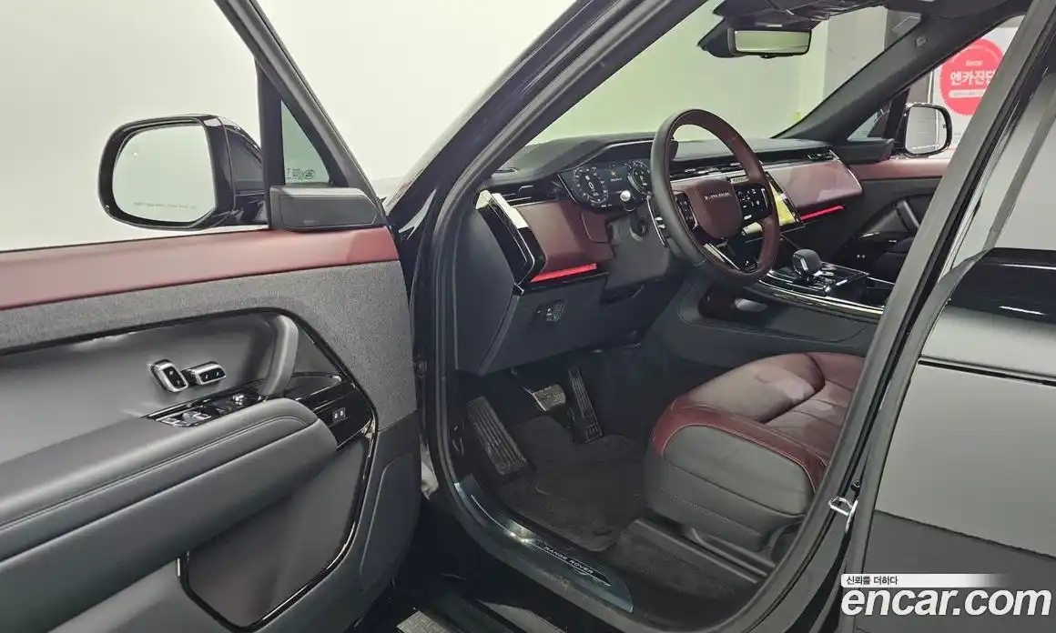 Land Rover Range-Rover Sport 2025 3.0 Автомат в Москве № 231161, фото 20