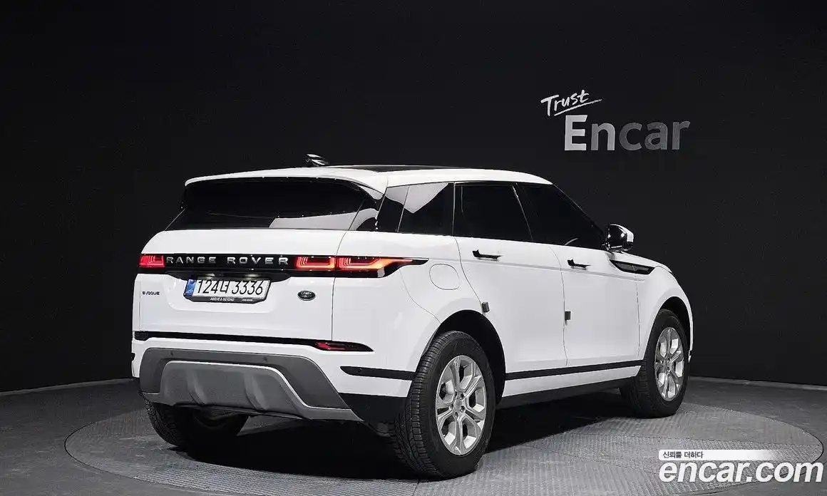 Land Rover Range-Rover Evoque 2021 2.0 Автомат в Москве № 231256, фото 13