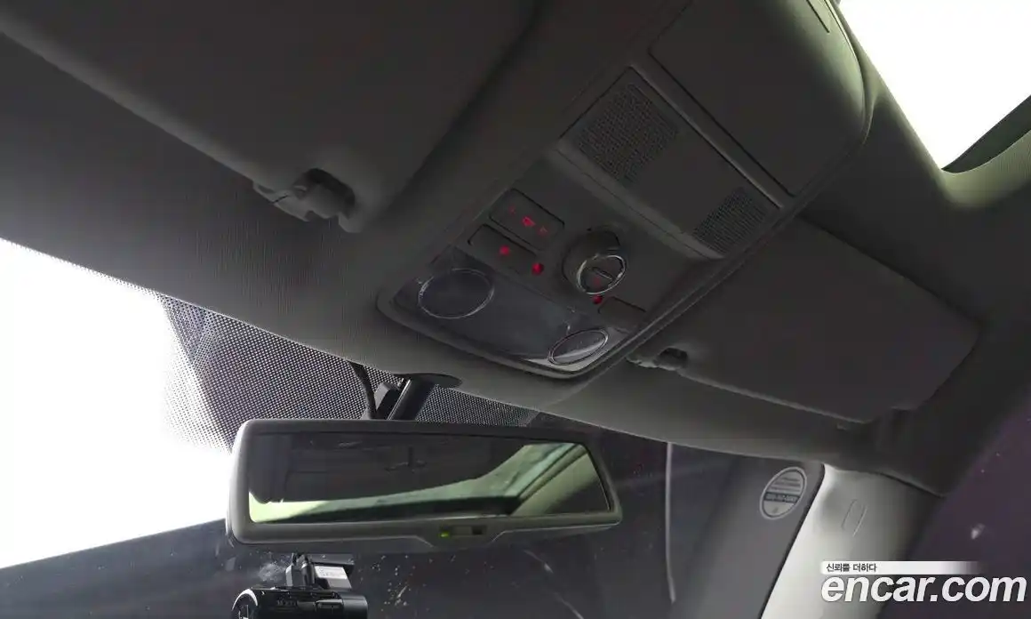 Volkswagen Tiguan 2014 2.0 Автомат в Москве № 232175, фото 18