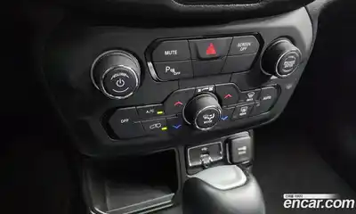Jeep Renegade 2018 2.4 Автомат в Москве № 232497, миниатюра 2