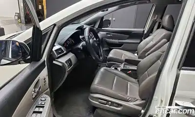 Honda Odyssey 2015 3.5 Автомат в Москве № 232848, миниатюра 3