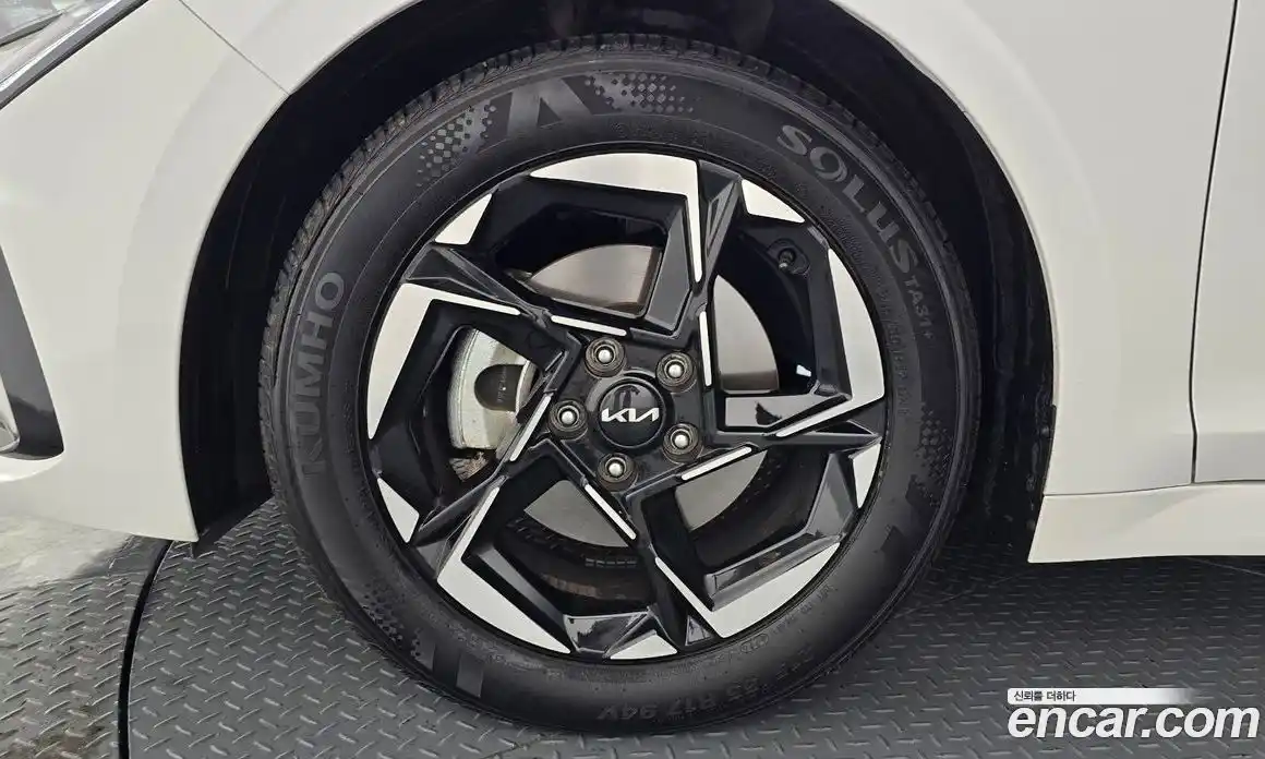 Kia K5 2024 1.6 Автомат в Москве № 249969, фото 8