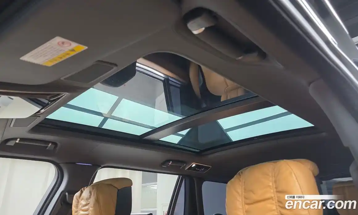 Land Rover Range-Rover 2020 4.4 Автомат в Москве № 252712, фото 5