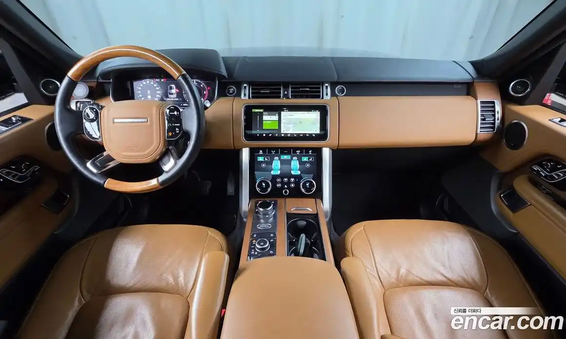 Land Rover Range-Rover 2020 4.4 Автомат в Москве № 252712, фото 8