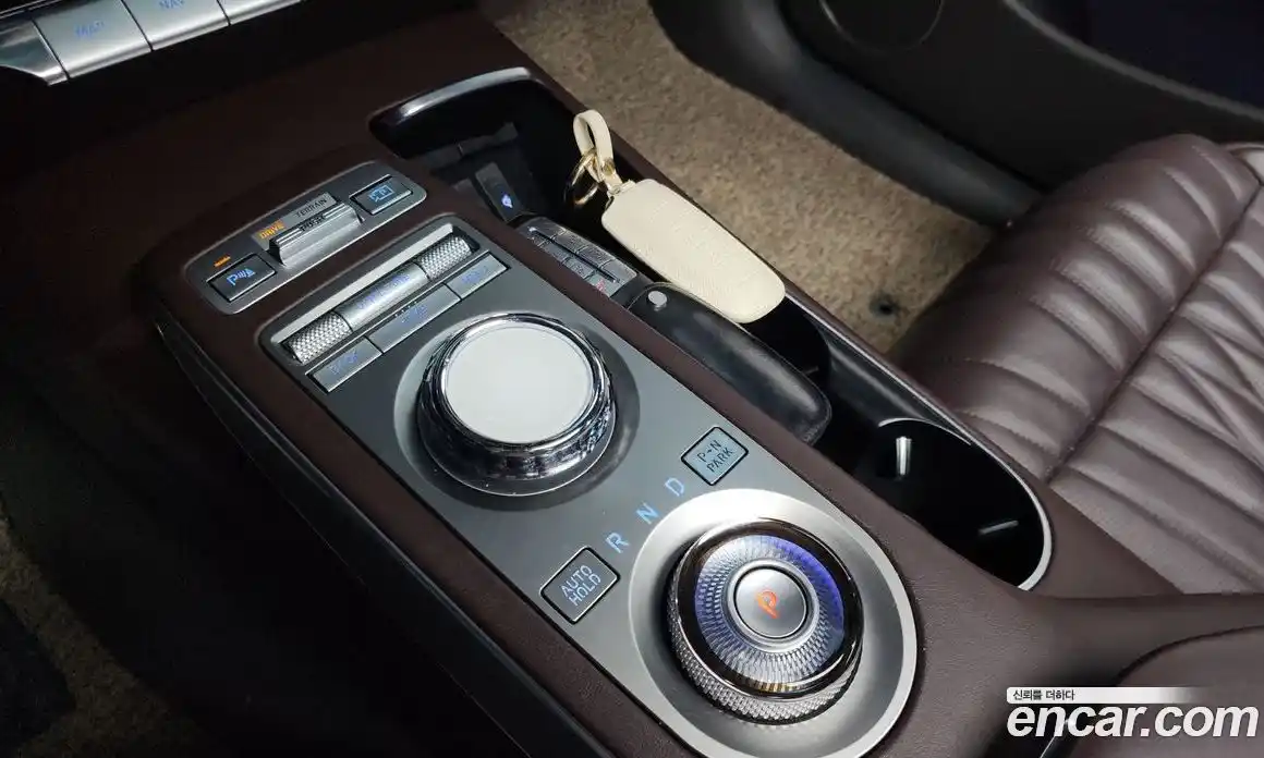 Genesis GV70 2021 2.5 Автомат в Москве № 25678, фото 11