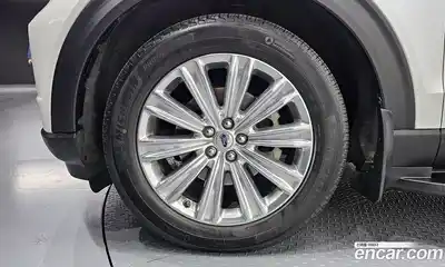 Ford Explorer 2020 2.3 Автомат в Москве № 273409, миниатюра 2