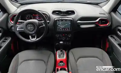 Jeep Renegade 2018 2.0 Автомат в Москве № 278809, миниатюра 3