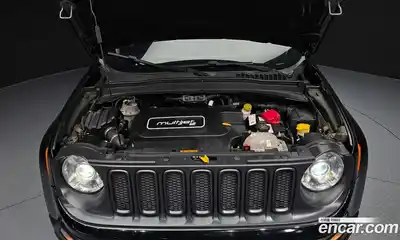 Jeep Renegade 2018 2.0 Автомат в Москве № 278809, миниатюра 7