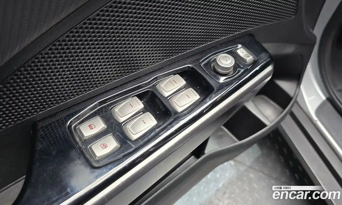 SsangYong TIBOLI 2017 1.6 Автомат в Москве № 28073, фото 8