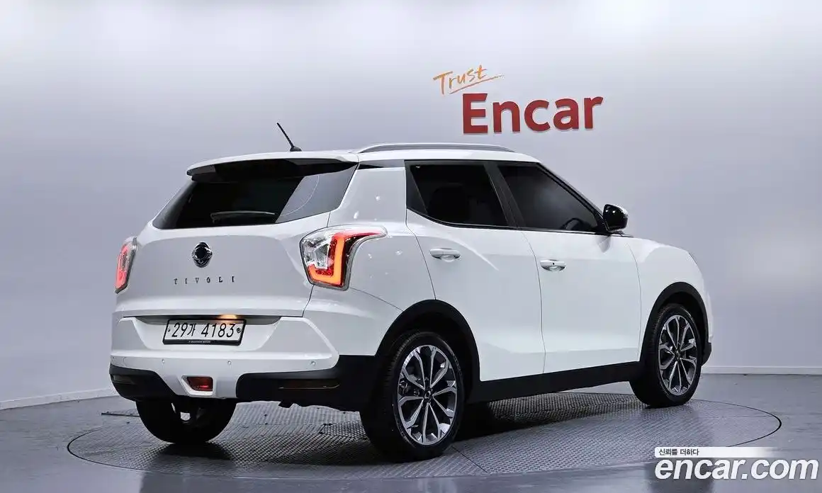 SsangYong TIBOLI 2018 1.6 Автомат в Москве № 290193, фото 11