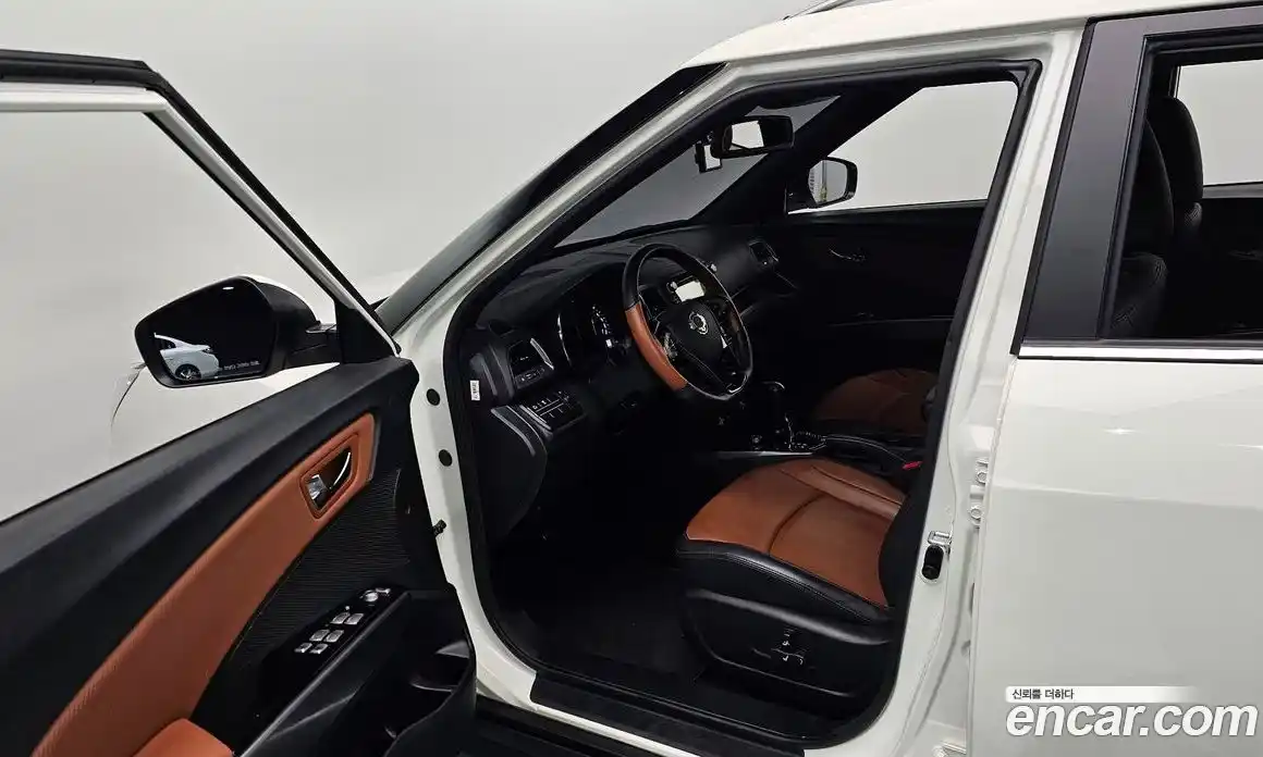 SsangYong TIBOLI 2018 1.6 Автомат в Москве № 290193, фото 15