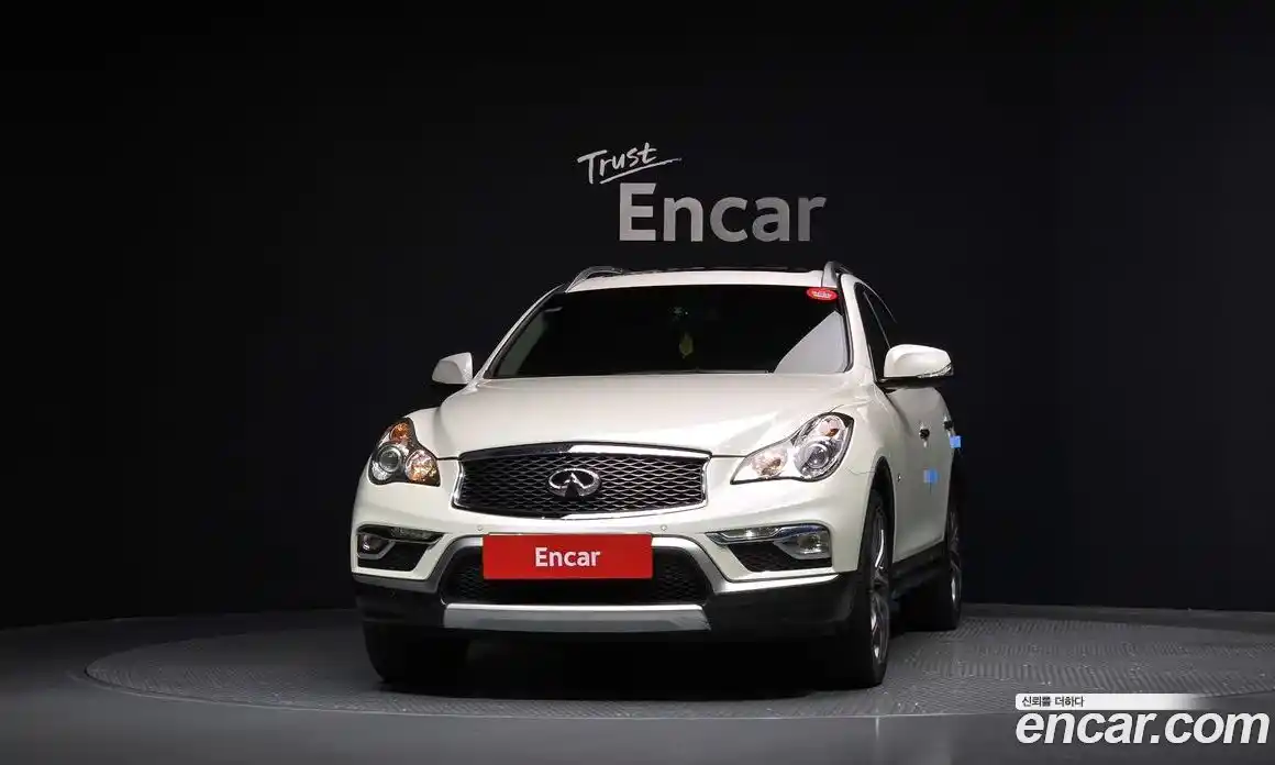 Infiniti QX50 2017 3.7 Автомат в Москве № 294761, фото 19