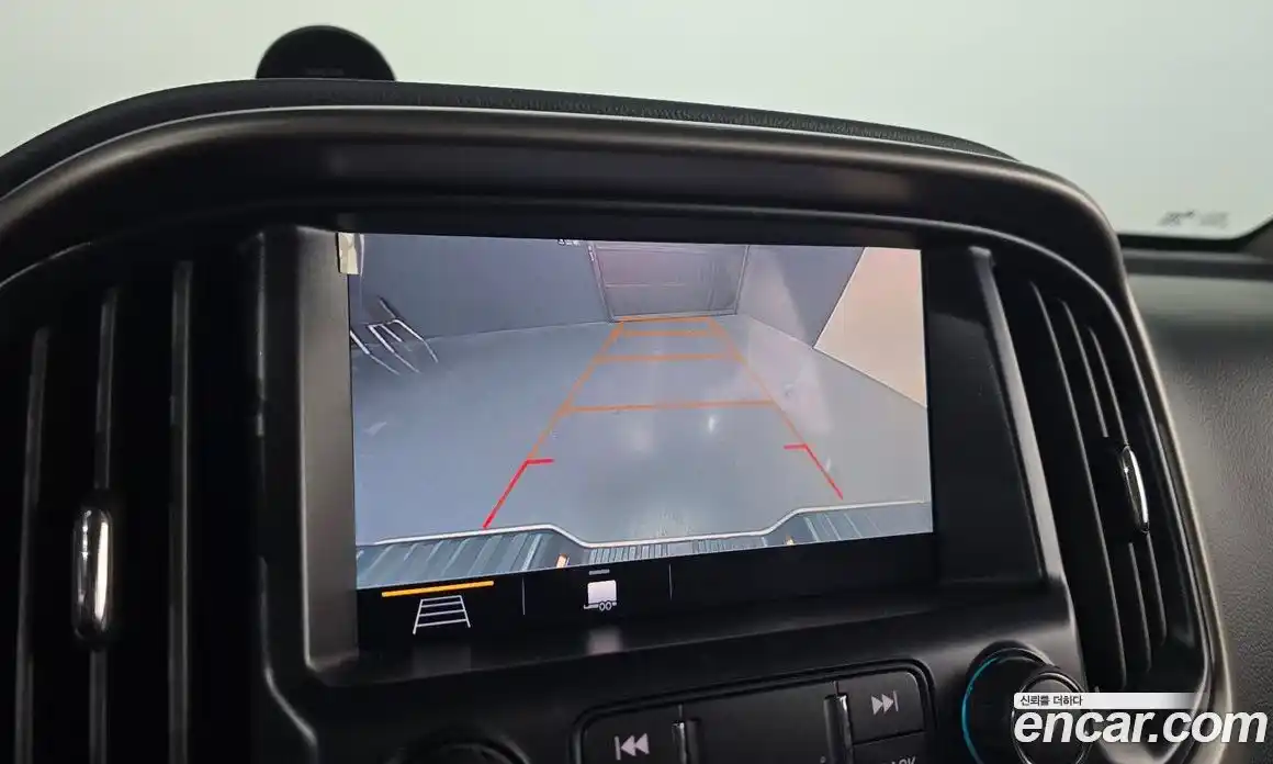 Chevrolet Colorado 2022 3.6 Автомат в Москве № 296862, фото 16