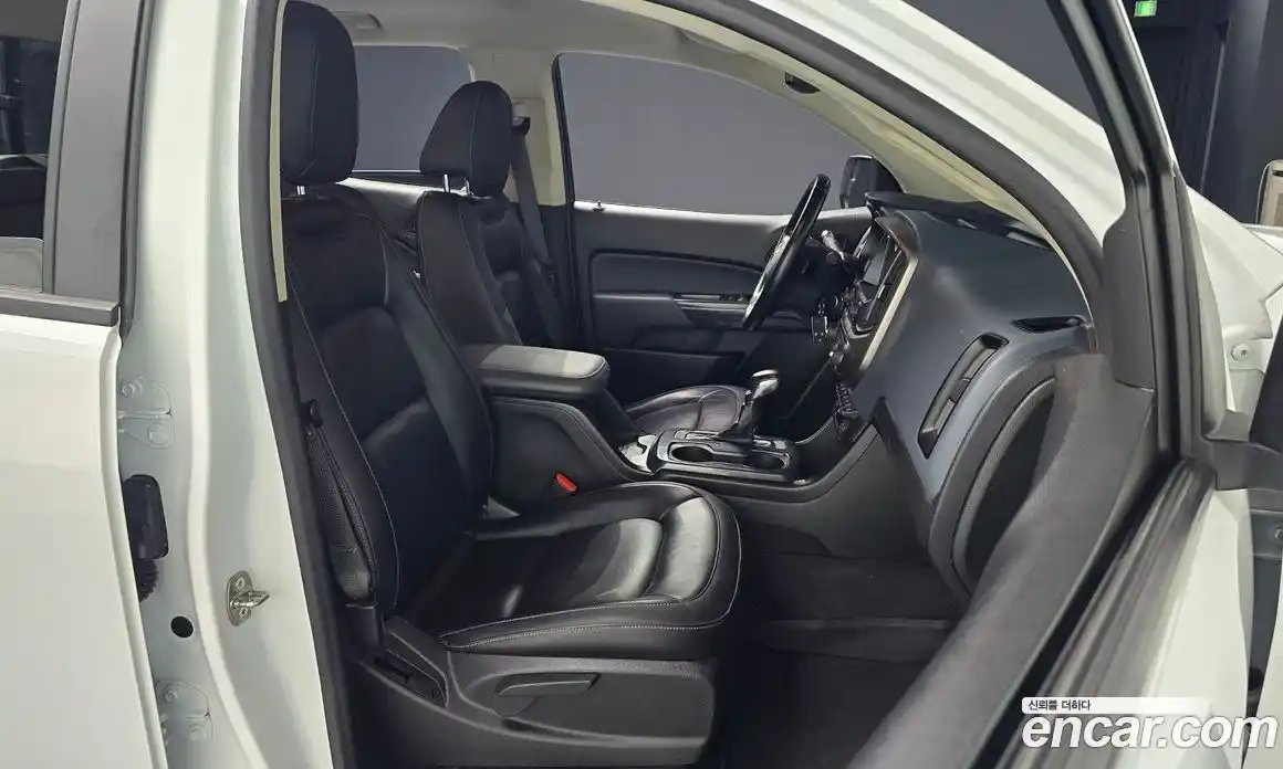 Chevrolet Colorado 2022 3.6 Автомат в Москве № 296862, фото 3