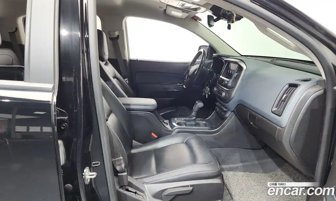 Chevrolet Colorado 2021 3.6 Автомат в Москве № 297461, фото 12