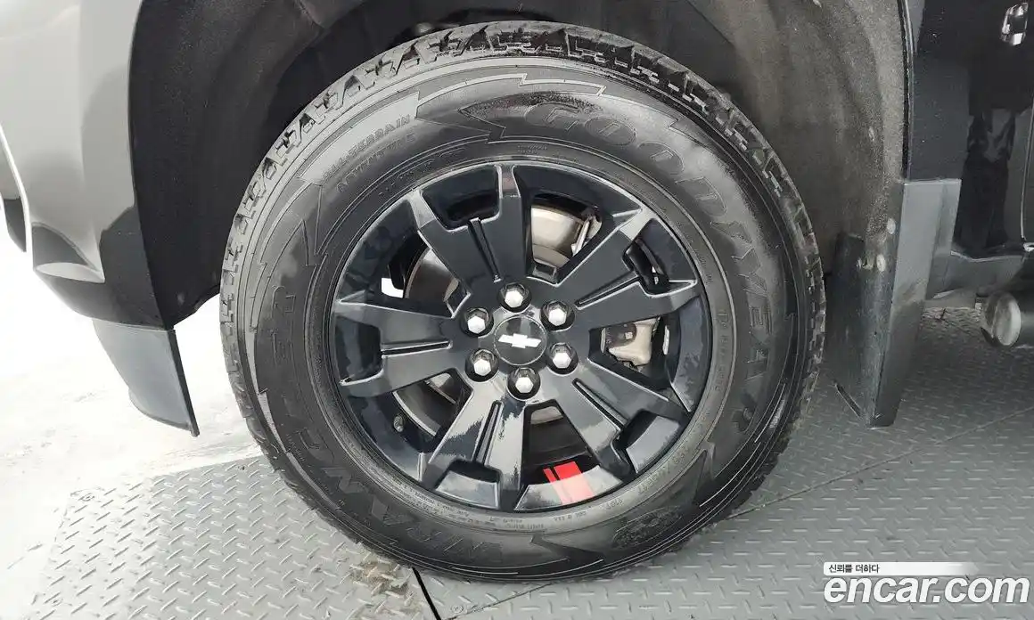 Chevrolet Colorado 2021 3.6 Автомат в Москве № 297461, фото 6