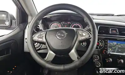 SsangYong Korando 2017 2.2 Автомат в Москве № 30134, миниатюра 12