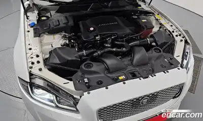 Jaguar XJ 2017 3.0 Автомат в Москве № 305048, миниатюра 6