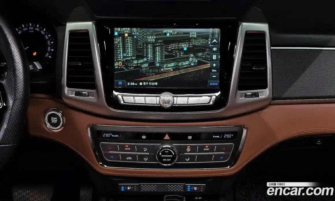 SsangYong Rexton 2018 2.2 Автомат в Москве № 31814, фото 16