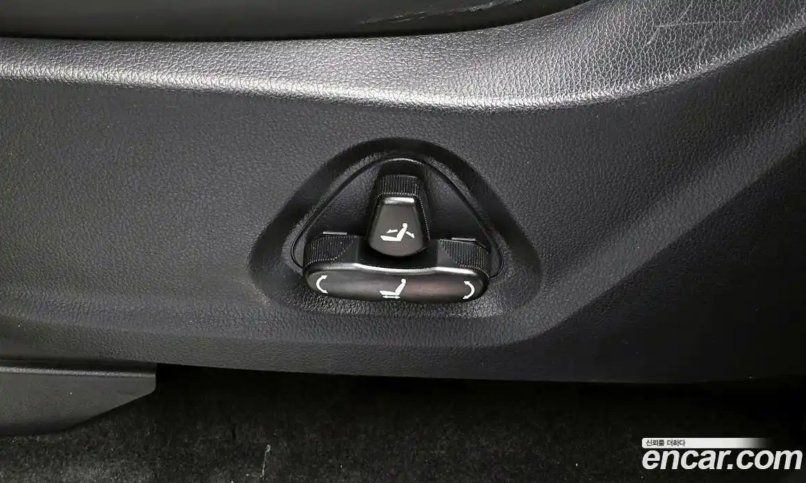 SsangYong Rexton 2018 2.2 Автомат в Москве № 31814, фото 18