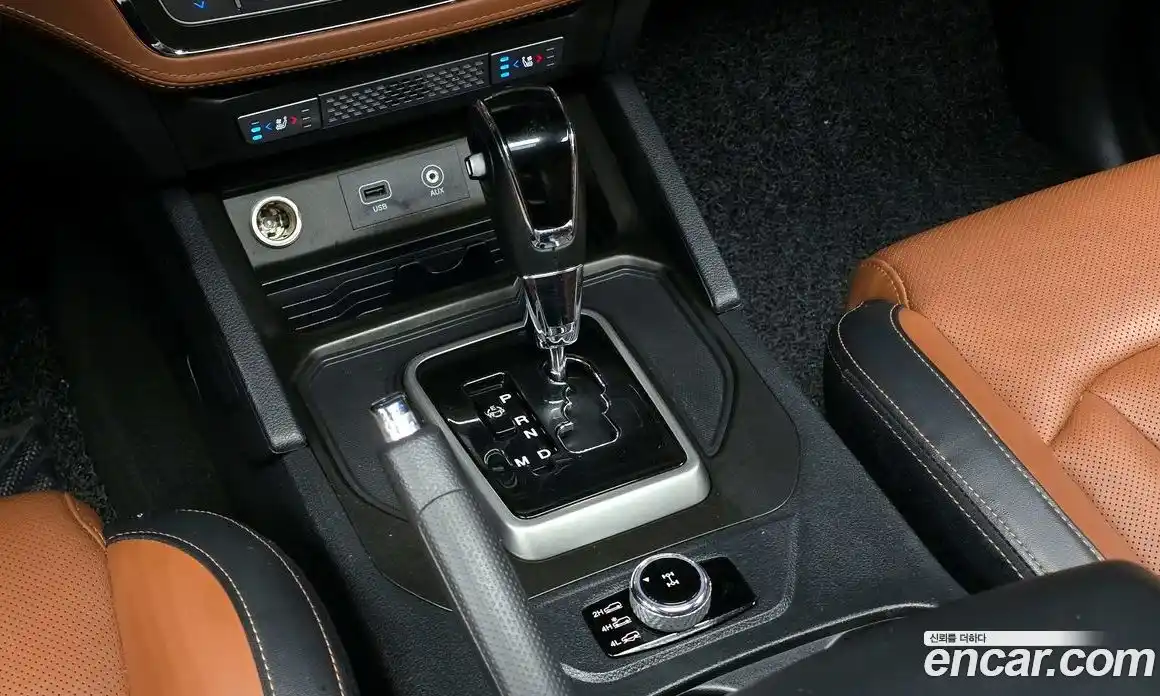 SsangYong Rexton 2018 2.2 Автомат в Москве № 31814, фото 3