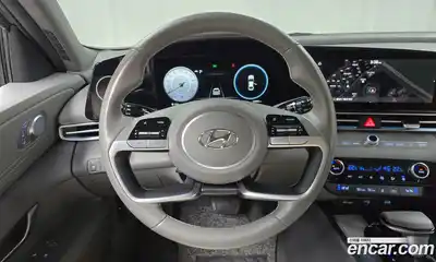 Hyundai Avante 2023 1.6 Автомат в Москве № 318438, миниатюра 7