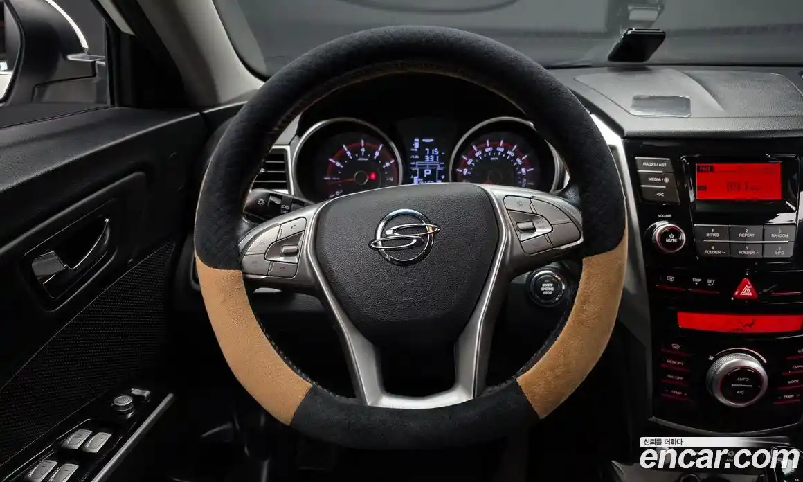 SsangYong TIBOLI 2016 1.6 Автомат в Москве № 32029, фото 13