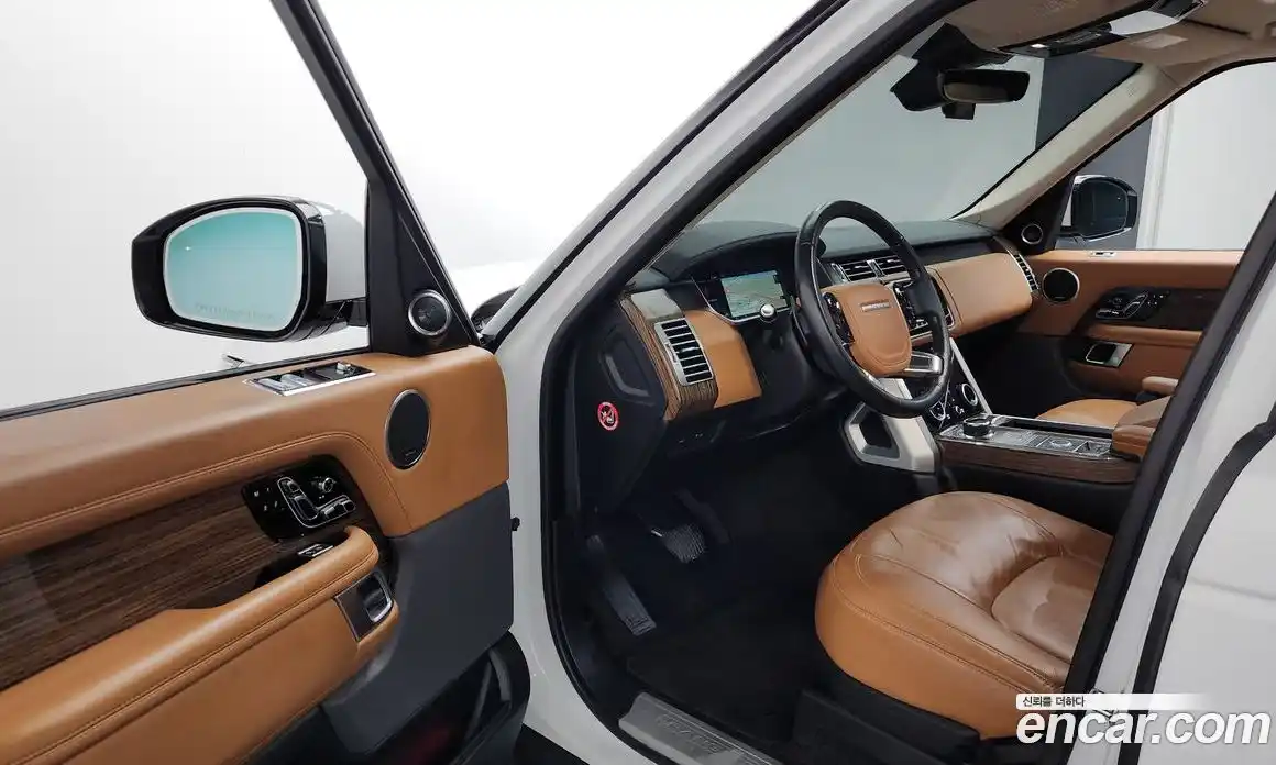 Land Rover Range-Rover 2019 5.0 Автомат в Москве № 328301, фото 13