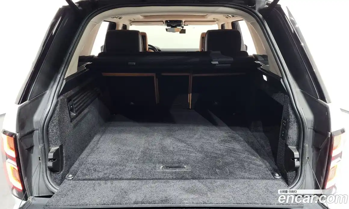 Land Rover Range-Rover 2019 5.0 Автомат в Москве № 328301, фото 20