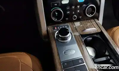 Land Rover Range-Rover 2019 5.0 Автомат в Москве № 328301, миниатюра 7