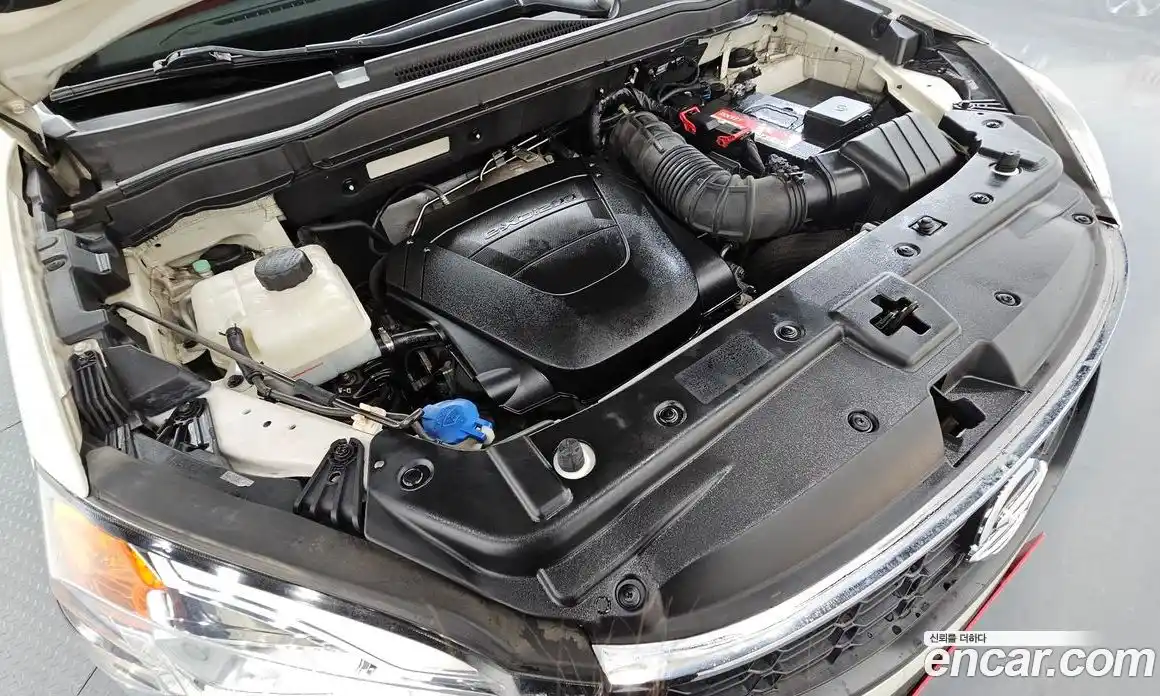 SsangYong Korando 2015 2.0 Автомат в Москве № 32847, фото 11