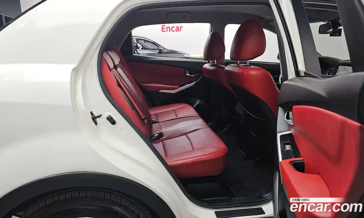 SsangYong Korando 2015 2.0 Автомат в Москве № 32847, фото 4