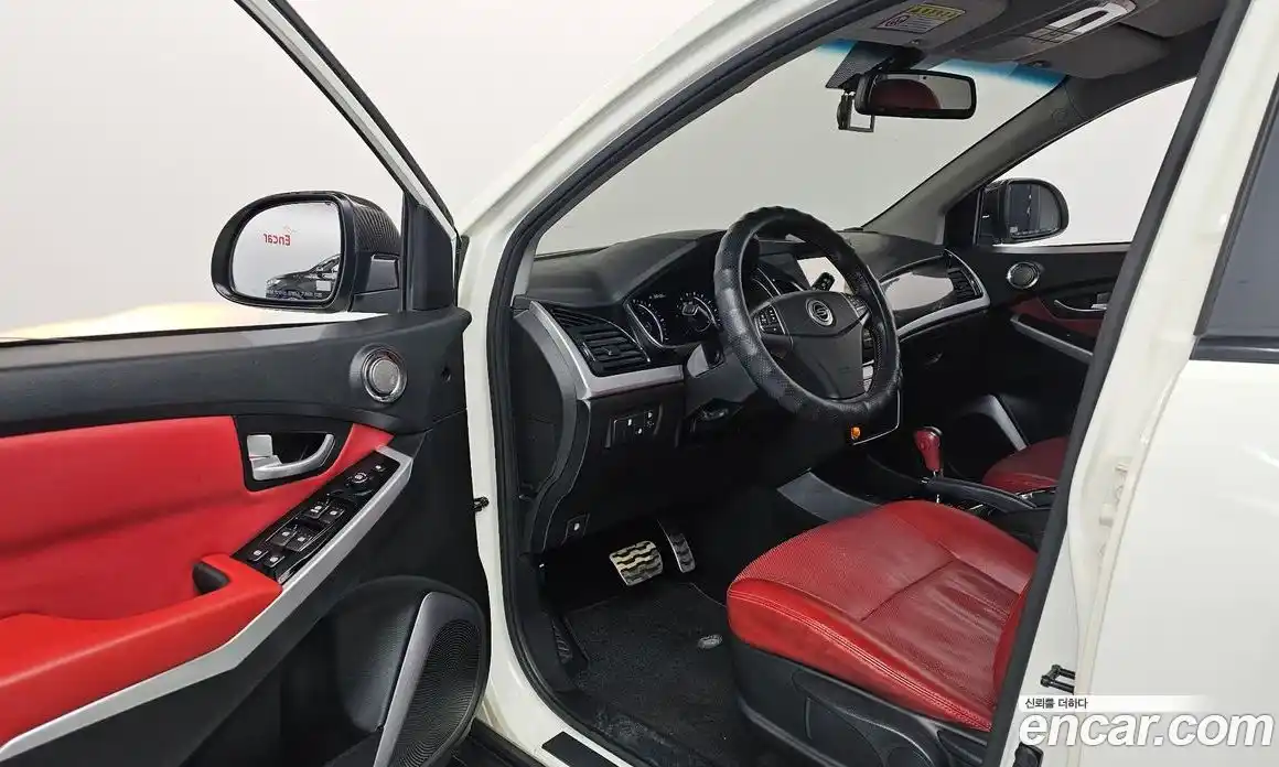 SsangYong Korando 2015 2.0 Автомат в Москве № 32847, фото 7