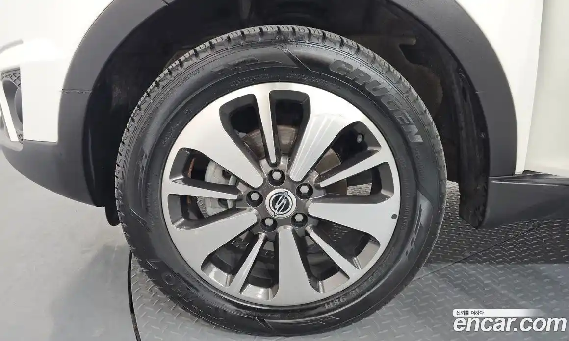 SsangYong Korando 2015 2.0 Автомат в Москве № 32847, фото 9