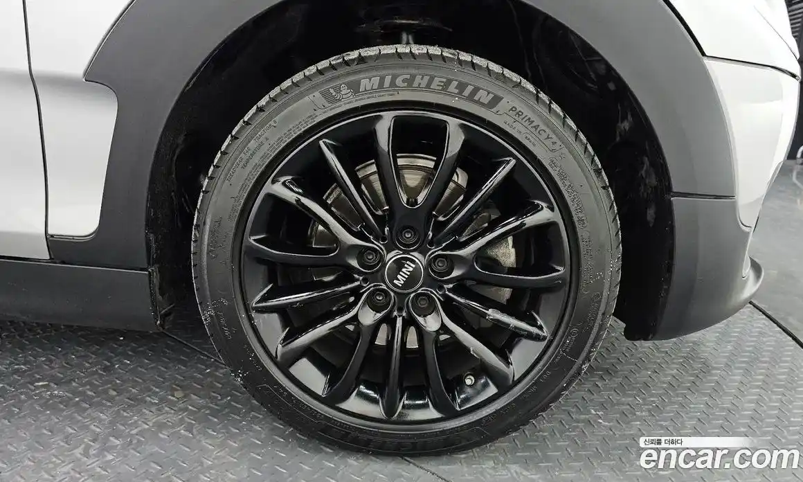 Mini Clubman 2023 1.5 Автомат в Москве № 329007, фото 14