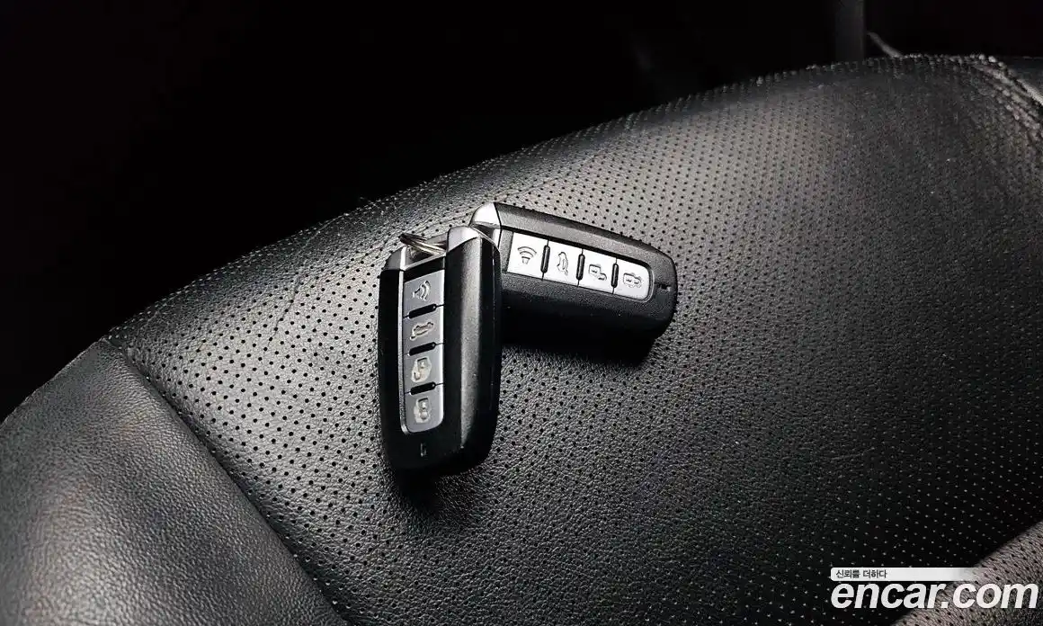 SsangYong Korando 2015 2.0 Автомат в Москве № 33806, фото 17