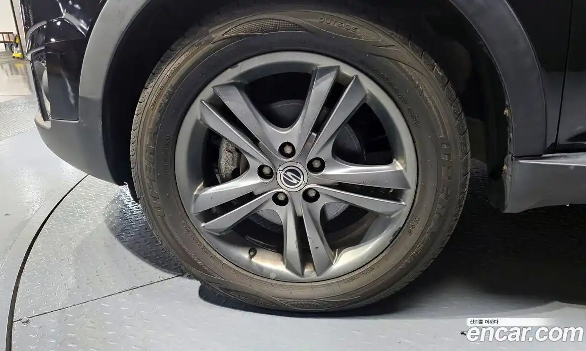 SsangYong Korando 2015 2.0 Автомат в Москве № 33806, фото 3