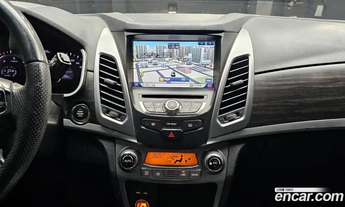 SsangYong Korando 2015 2.0 Автомат в Москве № 33806, фото 5