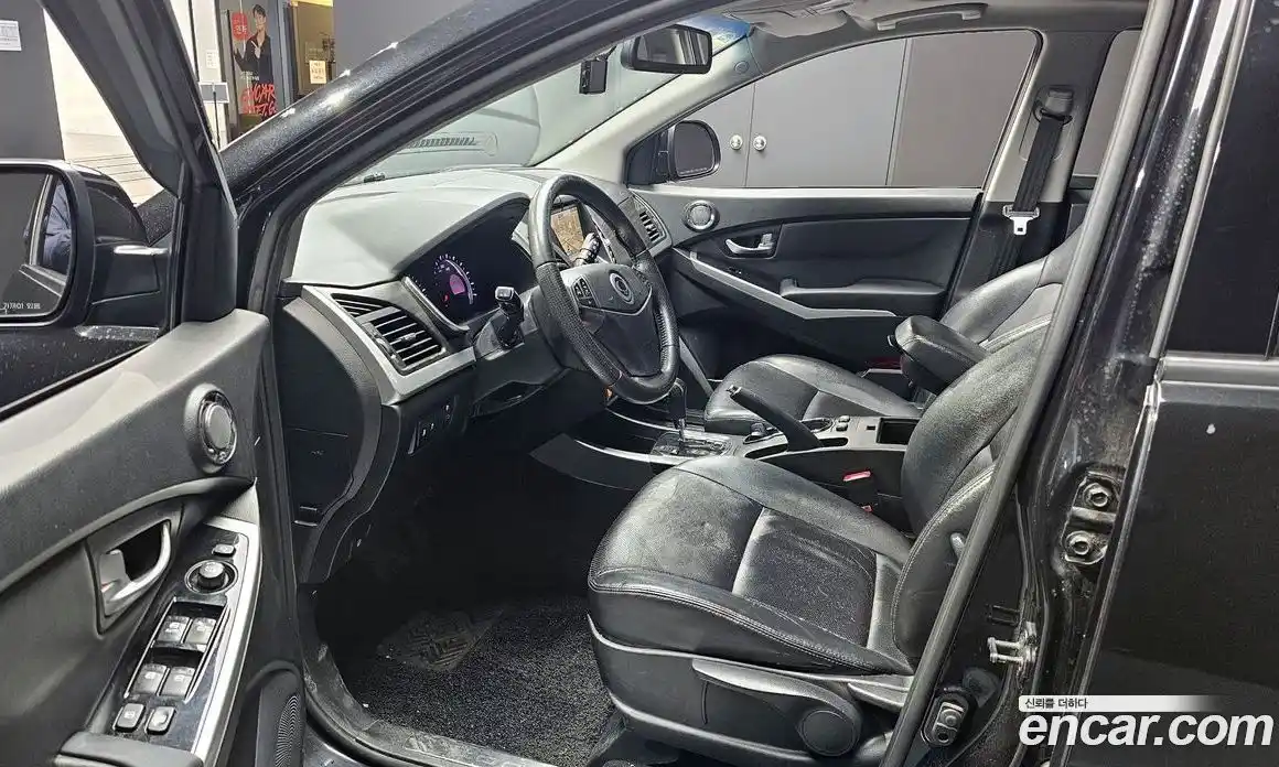 SsangYong Korando 2015 2.0 Автомат в Москве № 33806, фото 9