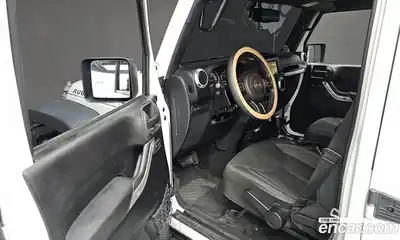 Jeep Wrangler 2014 2.8 Автомат в Москве № 340151, миниатюра 11