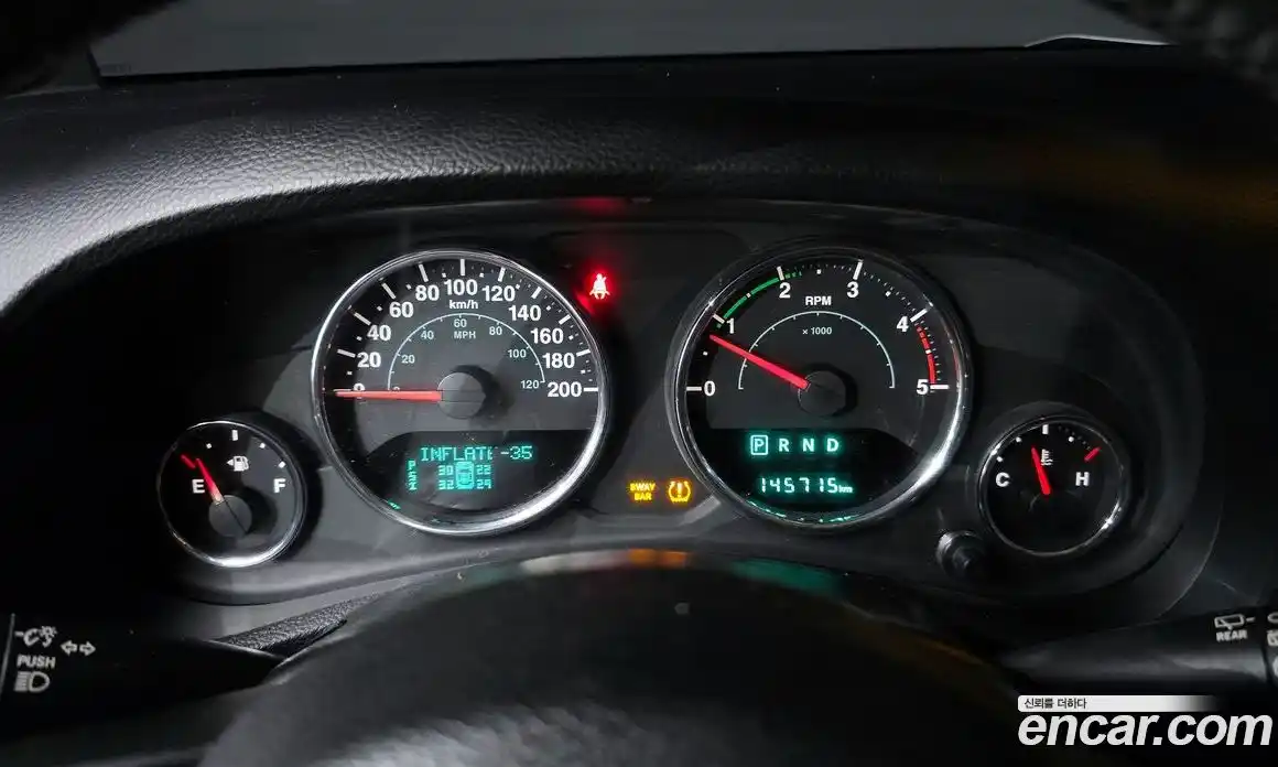 Jeep Wrangler 2014 2.8 Автомат в Москве № 340151, фото 12