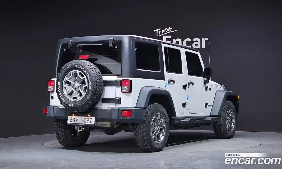 Jeep Wrangler 2014 2.8 Автомат в Москве № 340151, фото 14