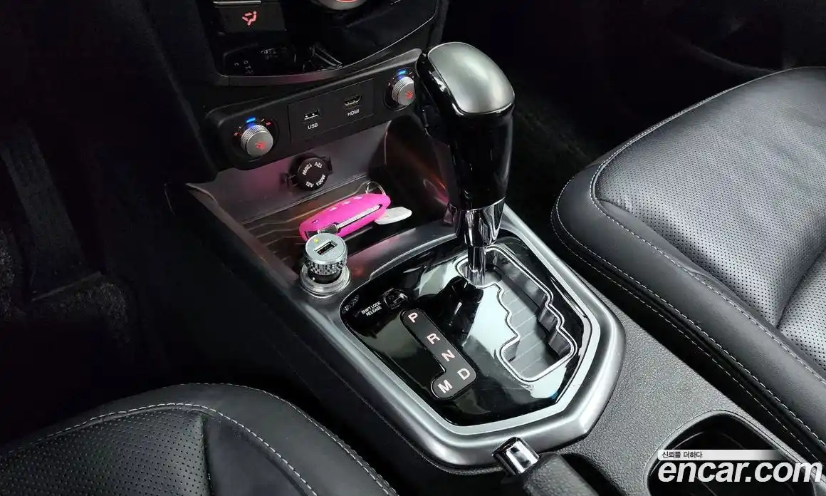 SsangYong TIBOLI 2018 1.6 Автомат в Москве № 34894, фото 17