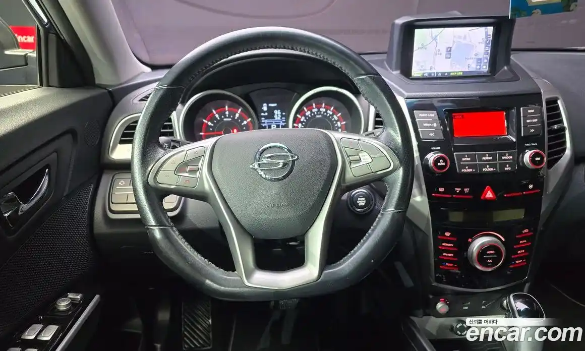 SsangYong TIBOLI 2016 1.6 Автомат в Москве № 36028, фото 12